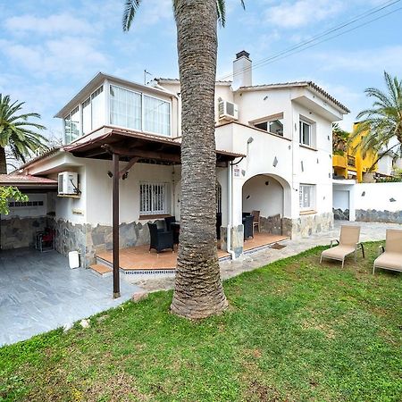 Global Maria - Villa With Bbq In Cambrils Exterior photo