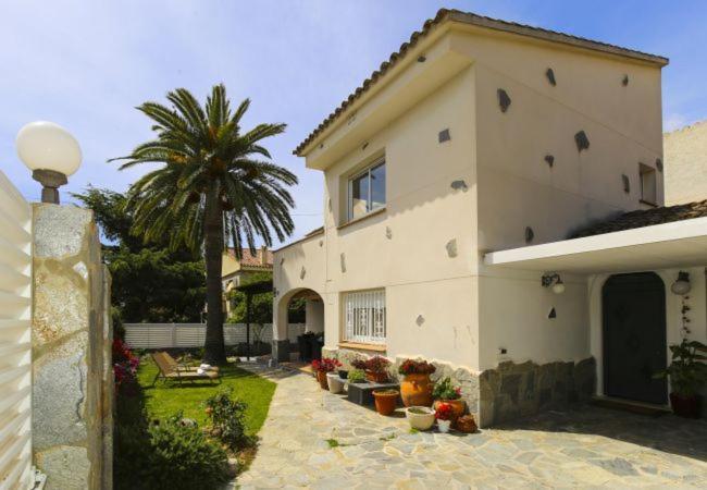 Global Maria - Villa With Bbq In Cambrils Exterior photo