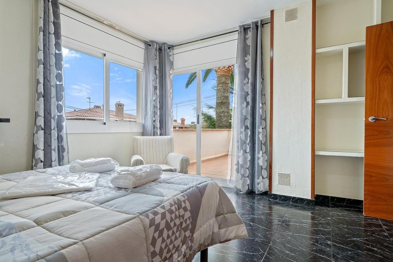 Global Maria - Villa With Bbq In Cambrils Exterior photo